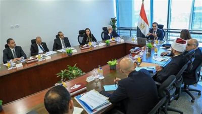 تفاصيل الاجتماع الثاني للمجموعة الوزارية للتنمية البشرية برئاسة وزير الصحة