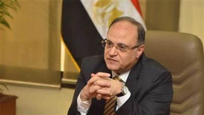 رئيس هيئة الدواء يعقد مؤتمرا صحفيا لتوضيح جهود ملف توفير الدواء