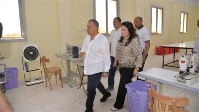 محافظ أسيوط يتفقد المجمع الصناعي الحرفي بقرية الشامية بمركز ساحل سليم ويعلن دعمه لتشغيل المجمع