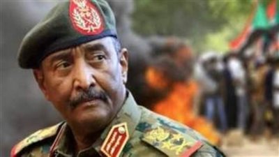 البرهان يؤدي صلاة الجنازة على شهيدين في هجوم مسيرتين على 