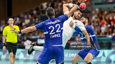 بعد التعادل مع فرنسا.. كيف يتأهل منتخب مصر لكرة اليد إلى ربع النهائي؟