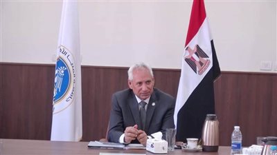 رئيس جامعة المنيا: تعيين سليمان للتربية الرياضية وأبو الخير  للآداب