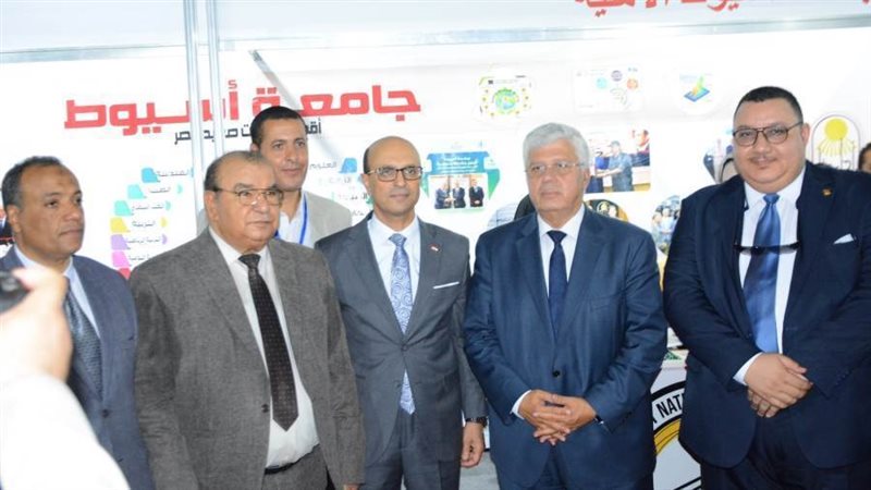 وزير التعليم العالي