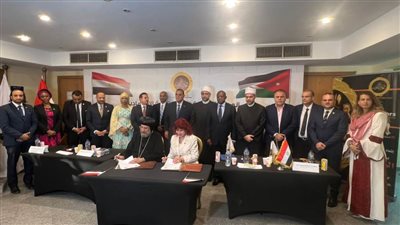 رئيس المركز الثقافي القبطي الأرثوذكسي يوقع اتفاقية تعاون مع 