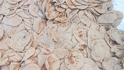  بالصور.. ضبط 3 آلاف رغيف خبز مدعم وتسليمه أحد دور رعاية الأيتام  بالغربية