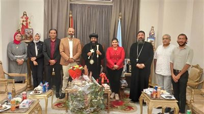 حزب ”المصريين“ يهنئ الأنبا إيلاريون بمناسبة عيد جلوسه الخامس مطرانًا لكنيسة الأنبا شنودة بالغردقة