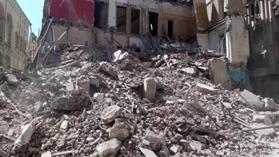 محافظ الدقهلية: «عقار المنصورة» المنهار صادر له قرار إزالة ولم يسفر عن إصابات