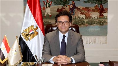 فرع ثقافة الفيوم يستغيث بوزير الثقافة.. تردي الواقع الإداري والثقافي المؤلم 