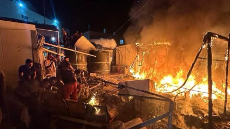 قصف خيام النازحين