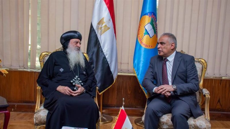 جانب من لقاء القائم