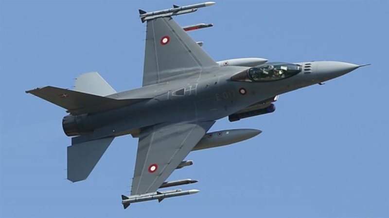 مقاتلات F-16