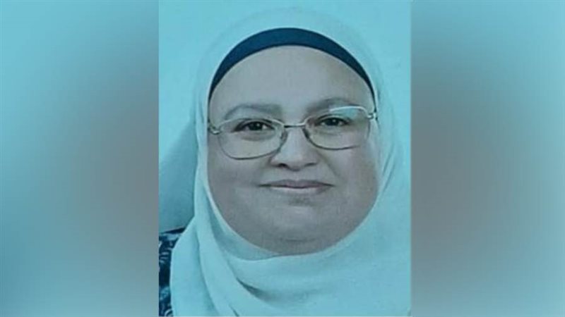 الدكتورة منال مصطفي