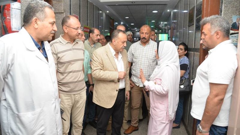 محافظ أسيوط يتفقد