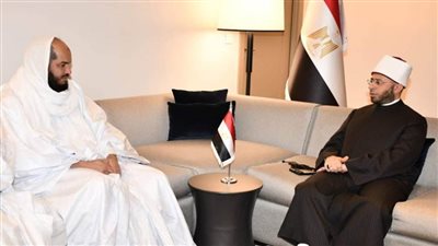 وزير الأوقاف يلتقي أمين هيئة علماء موريتانيا