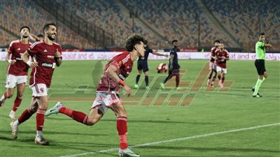 الشحات ووسام يقودان هجوم الأهلي أمام المقاولون العرب في الدوري