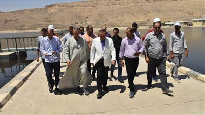 محافظ أسيوط يتفقد محطة صرف صحي الزرابي بأبوتيج والتوسعات الجديدة بالمحطة