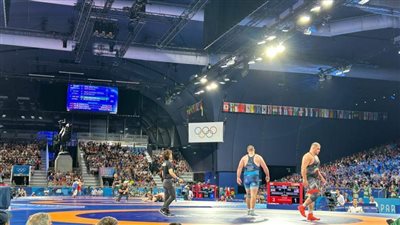 عبداللطيف منيع يتأهل للدور ربع النهائي للمصارعة الرومانية بأولمبياد باريس