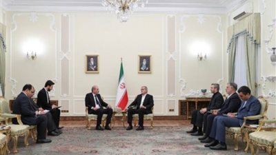 الصفدي ينقل رسالة من العاهل الأردني للرئيس الإيراني حول الأوضاع في المنطقة والعلاقات الثنائية