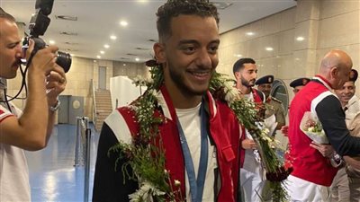 استقبال جماهيري لمحمد السيد صاحب برونزية أولمبياد باريس بعد وصوله القاهرة