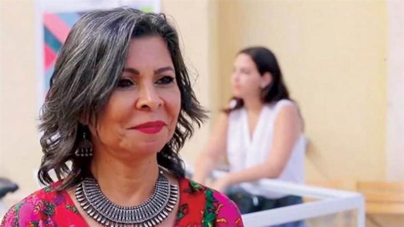 الفنانة سلوى محمد