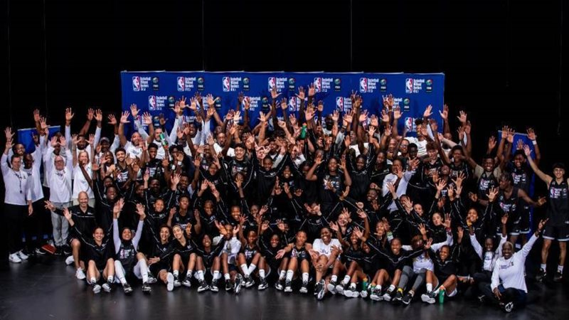 ٦٠ طالب وموهبة صاعدة