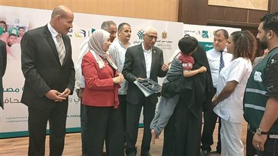محافظ شمال سيناء يشهد تسليم الأجهزة التعويضية لذوي الإعاقة