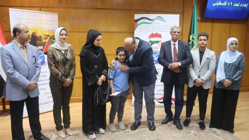 جانب من التكريم