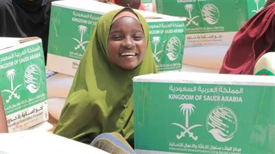 مركز الملك سلمان للإغاثة ينفذ مشروعًا طبيًا لتركيب الأطراف الصناعية وتقديم العلاج الطبيعي