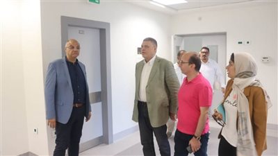 محافظ القليوبية ومساعد وزير الصحة يتفقدان مشروعات جارٍ انشاؤها