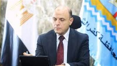 محافظ كفرالشيخ: بدء أعمال صب الخرسانة لرفع كفاءة كويري 