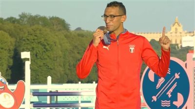 أشرف صبحي للجندي وسارة سمير: شكرًا أسعدتم الشعب المصري 