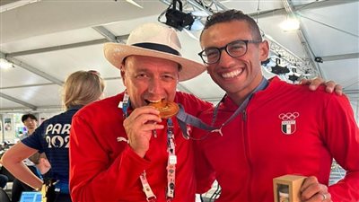 شريف العريان.. مبروك لمصر كلها والجندي كتب اسمه بأحرف من نور في تاريخ الخماسي 