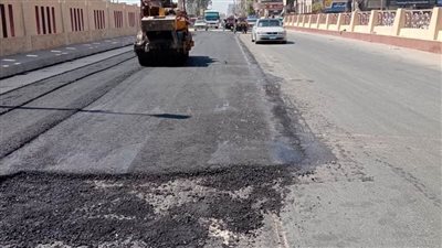 محافظ المنيا يتابع رصف ورفع كفاءة الطرق والشوارع ضمن الخطة الاستثمارية