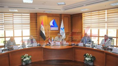 د عبدالرازق الدسوقي يترأس مجلس عمداء جامعة كفر الشيخ
