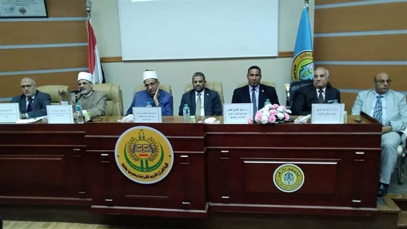 تكريم أوائل الشهادات