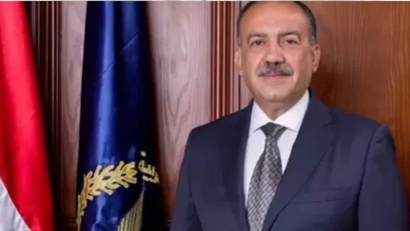 محافظ أسيوط الدكتور