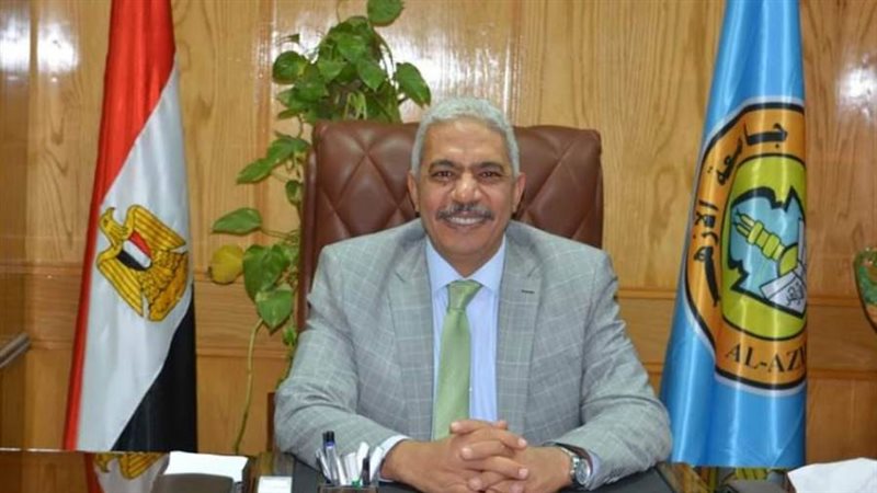 الدكتور سلامة داود