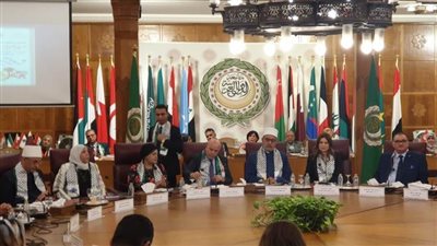 د. نظير عياد: الإسلام جاء بمنهج شامل كامل يعلي من قيمة الشباب ويعمل على تربية نفوسهم