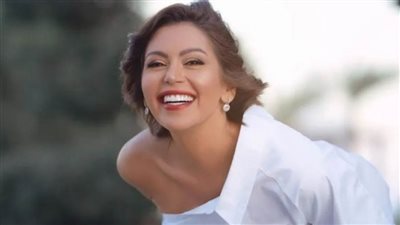 ماذا قالت لقاء الخميسي عن تعرضها للضرب من نجلها؟