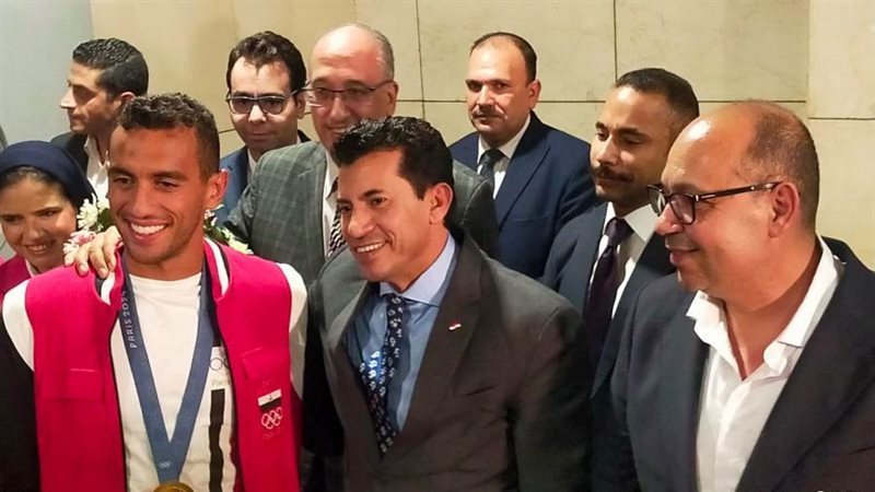 صبحي وادريس مع البطل