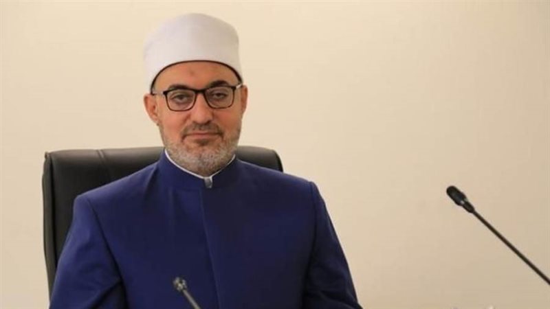 الدكتور نظير عياد