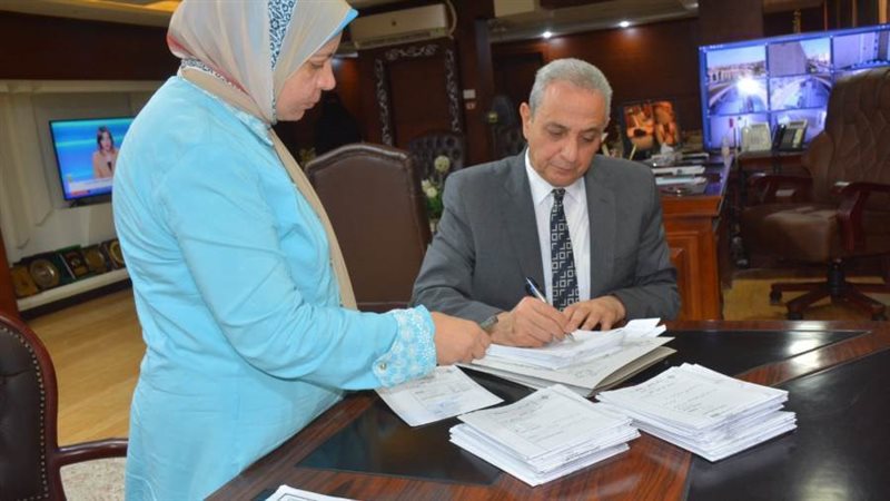 محافظ الغربية يعتمد