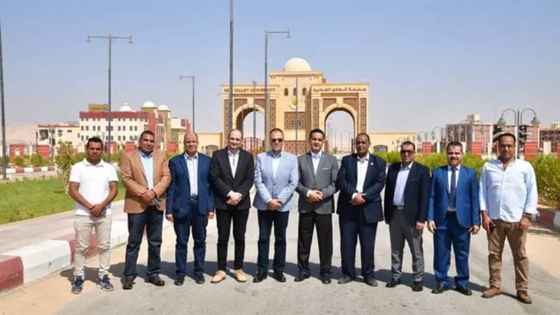 جامعة الوادي تستقبل