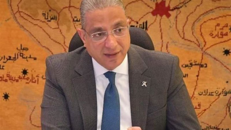 الدكتور أحمد الأنصارى