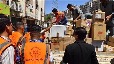 لسد العجز ..محافظ أسيوط يشهد تسليم شحنة جديدة من الادوية والمستلزمات الطبية كدعم للمستشفيات