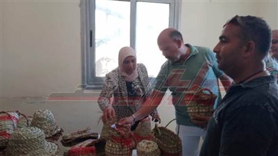 معرض منتجات الخوص ضمن كرنفال 