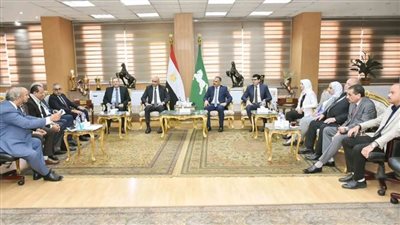 محافظ الشرقية يستقبل وزير التربية والتعليم 