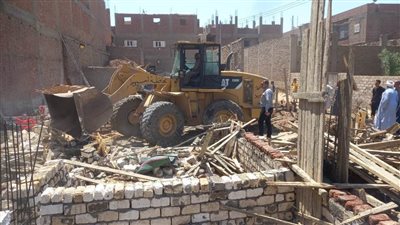 محافظ أسيوط: تنفيذ إزالات لـ9 حالات تعد على أراض زراعية ومخالفة بناء