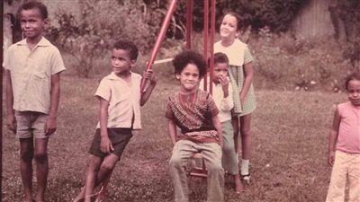 لا شيء مستحيل.. صاحبة الصورة كامالا هاريس تقرع أبواب البيت الأبيض