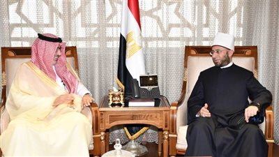 وزير الأوقاف يستقبل سفير السعودية في القاهرة